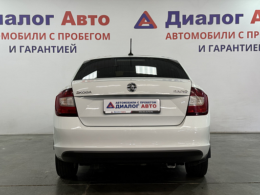 Skoda Rapid Active, 2018 года, пробег 340000 км