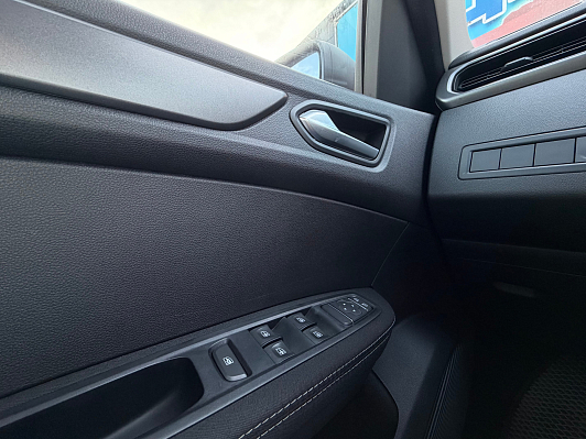 Renault Arkana Style, 2019 года, пробег 131466 км