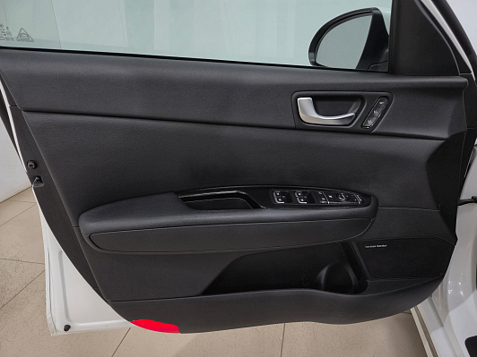 Kia Optima Prestige, 2019 года, пробег 115294 км