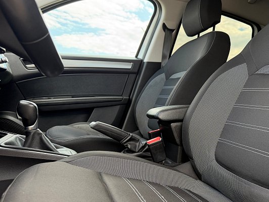 Renault Arkana Style, 2021 года, пробег 48717 км