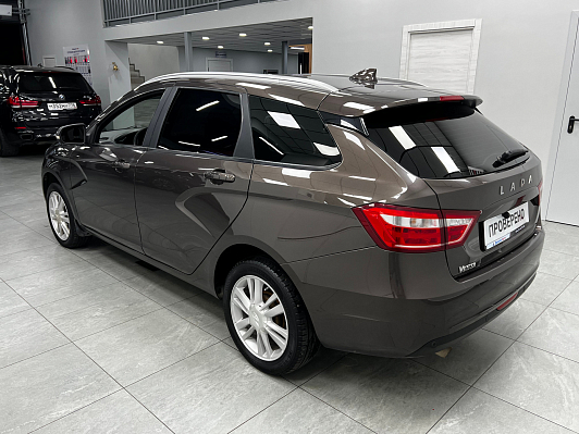 Lada (ВАЗ) Vesta Luxe, 2019 года, пробег 89234 км