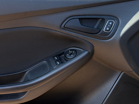 Ford Focus Ambiente, 2017 года, пробег 129870 км