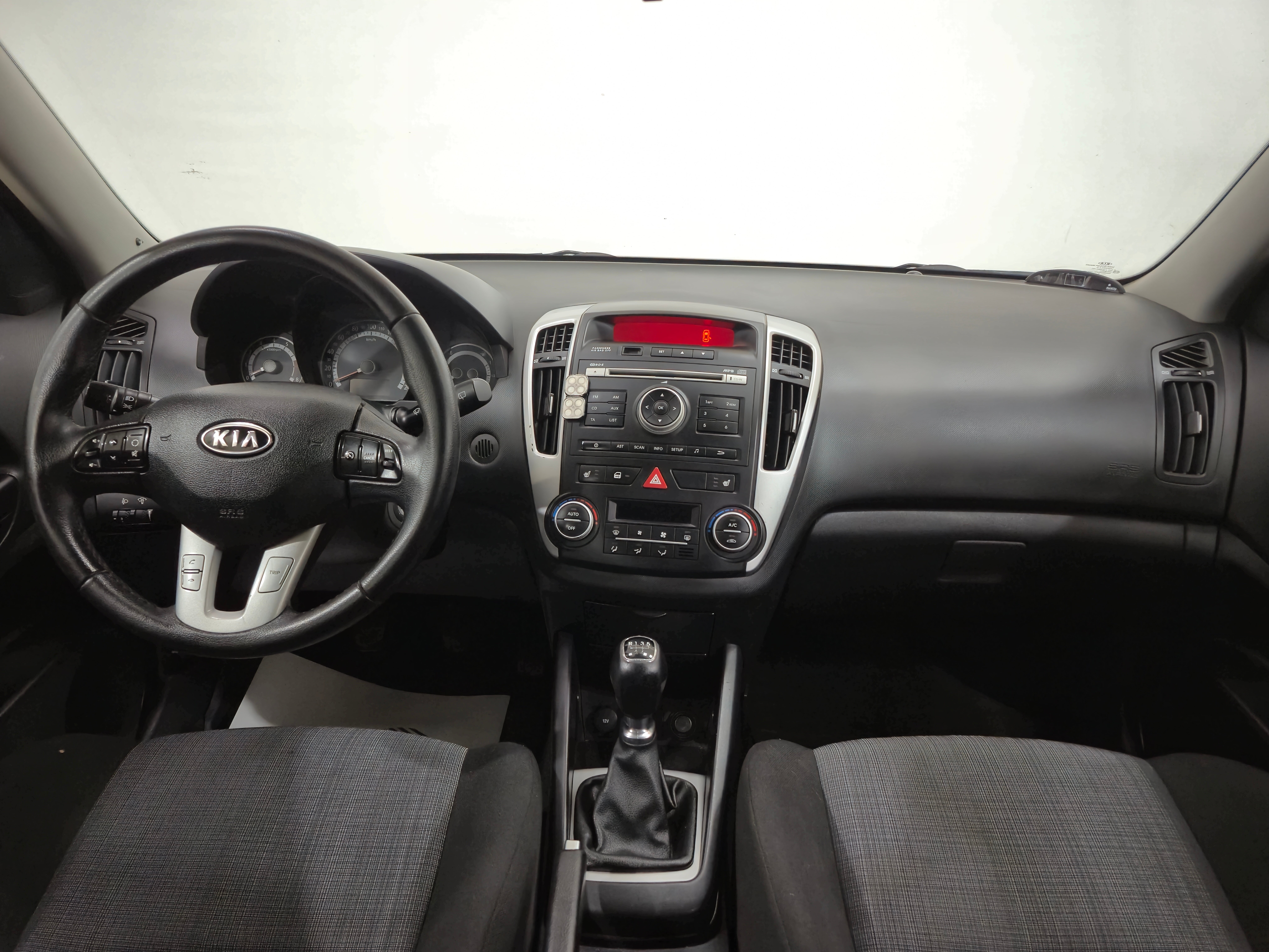 Kia Ceed, 2010 года, пробег 179993 км