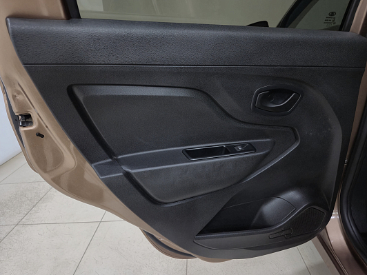 Lada (ВАЗ) XRAY Comfort, 2017 года, пробег 143584 км