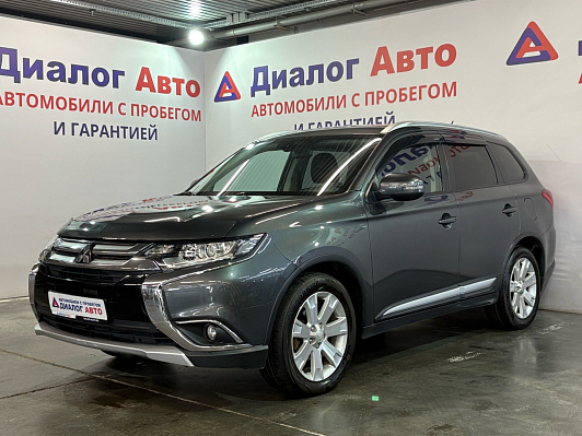 Mitsubishi Outlander Ultimate, 2015 года, пробег 169911 км