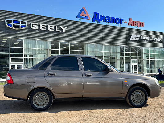 Lada (ВАЗ) Priora Standard 21702-40-050, 2017 года, пробег 144578 км