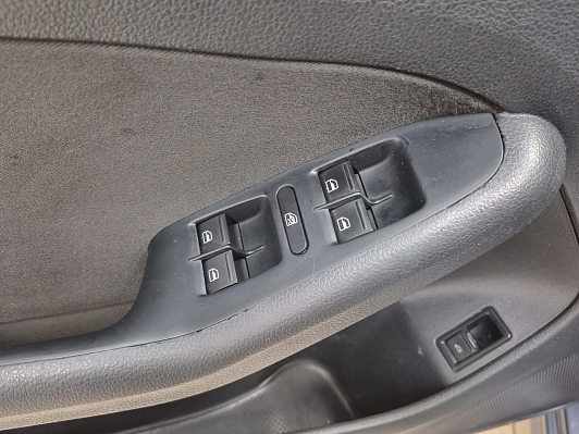 Volkswagen Jetta, 2011 года, пробег 272132 км