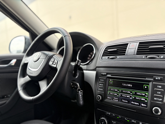 Skoda Yeti Elegance, 2013 года, пробег 206140 км