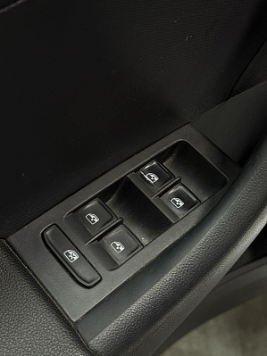 Skoda Rapid Active, 2018 года, пробег 340000 км