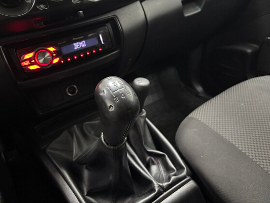 Mitsubishi L200 Invite, 2014 года, пробег 314185 км