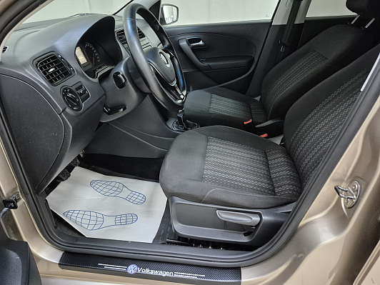 Volkswagen Polo Trendline, 2016 года, пробег 142281 км