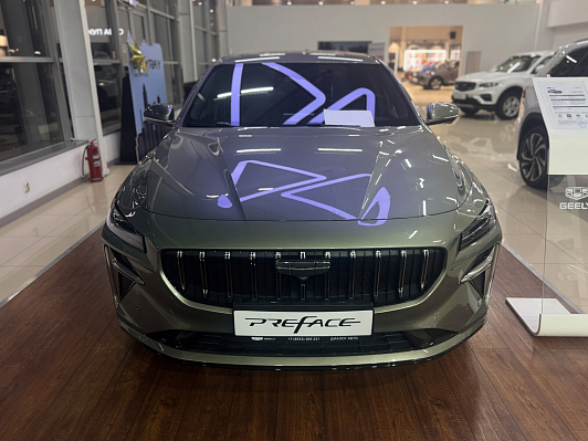 Geely Preface Flagship, зеленый