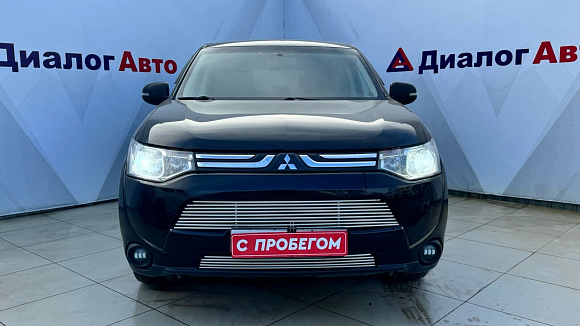 Mitsubishi Outlander Invite, 2012 года, пробег 207210 км