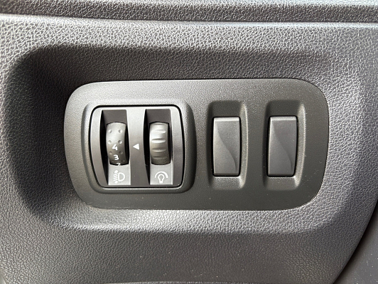 Renault Kaptur Drive, 2016 года, пробег 196872 км