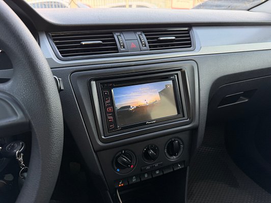 Skoda Rapid Active, 2017 года, пробег 124000 км