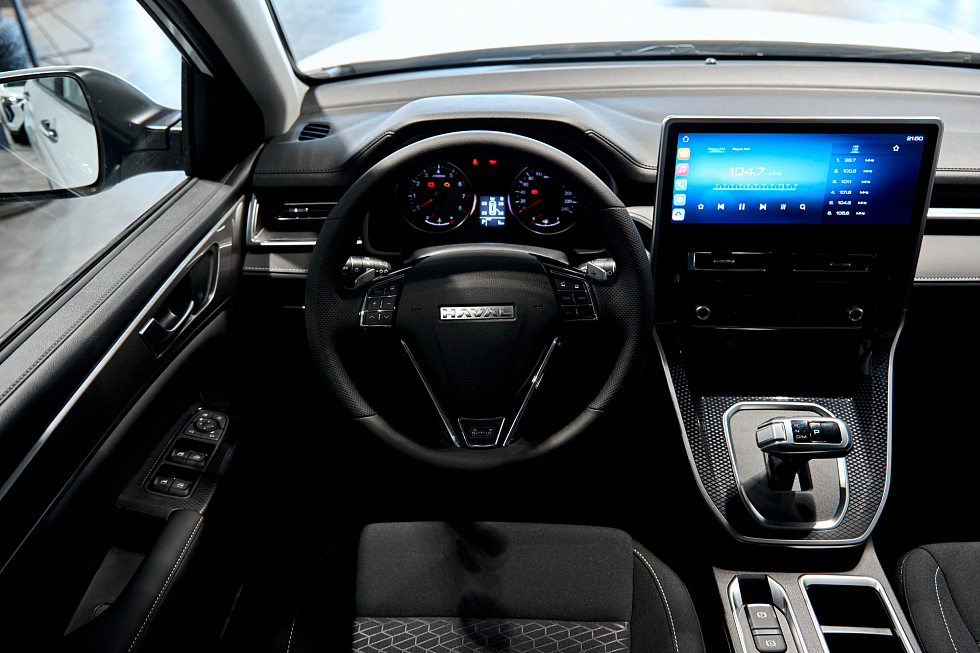 Haval M6 Оптимум, белый