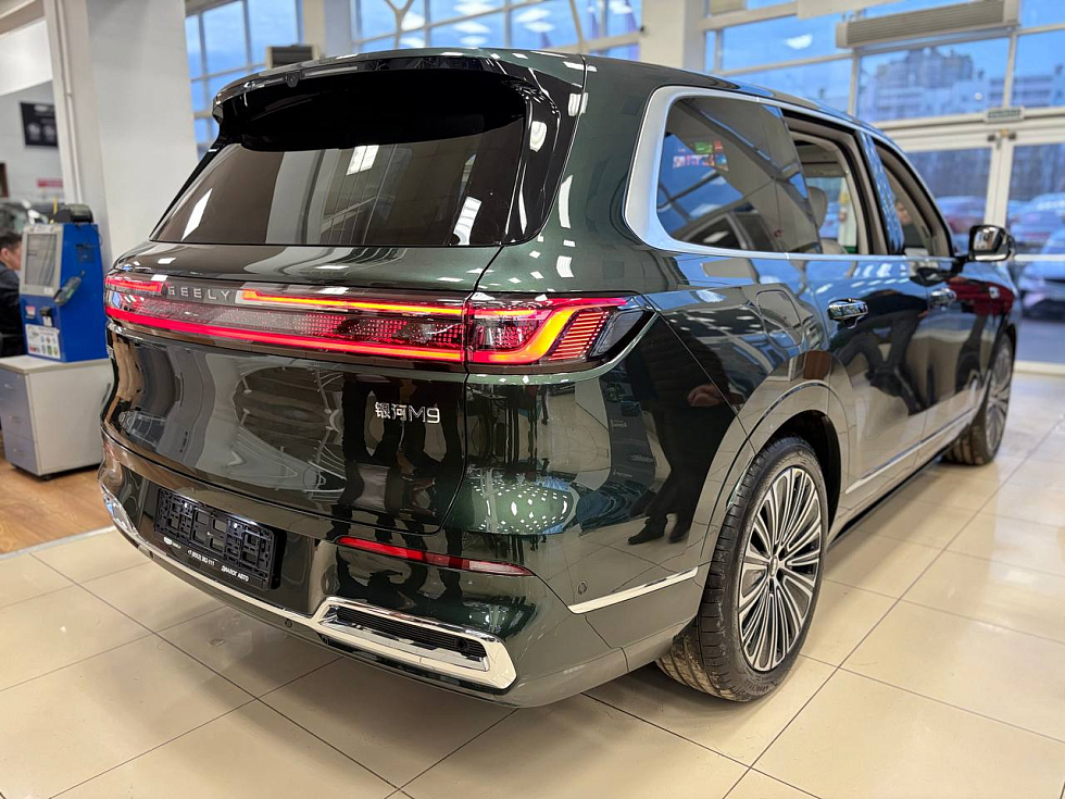 Geely Galaxy M9 Long Range, зеленый