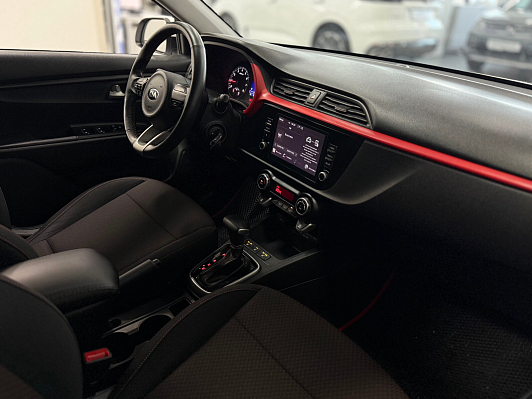 Kia Rio Prestige, 2021 года, пробег 81549 км