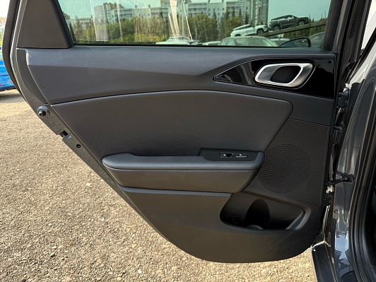 Kia Ceed Luxe, 2018 года, пробег 131153 км