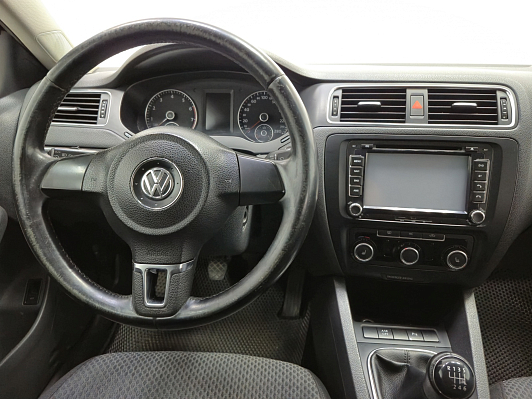 Volkswagen Jetta, 2011 года, пробег 272132 км