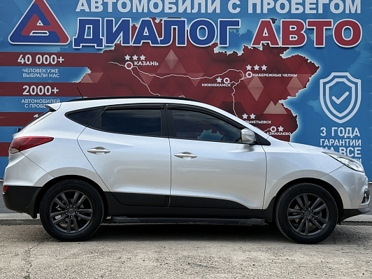 Hyundai ix35 Classic, 2012 года, пробег 195500 км
