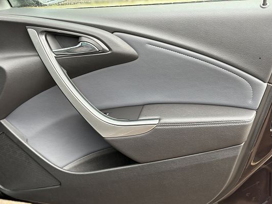 Opel Astra Cosmo, 2014 года, пробег 193091 км