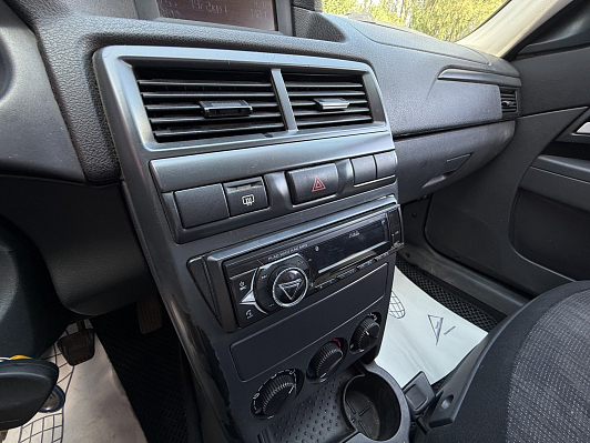 Lada (ВАЗ) Priora Norma White Edition 21705-45-057, 2014 года, пробег 213500 км