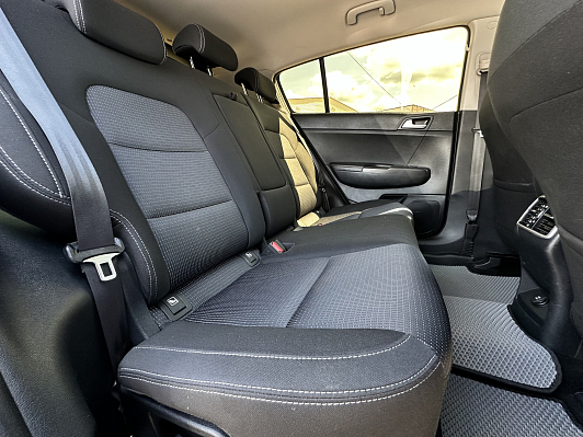 Kia Sportage Luxe, 2018 года, пробег 98000 км