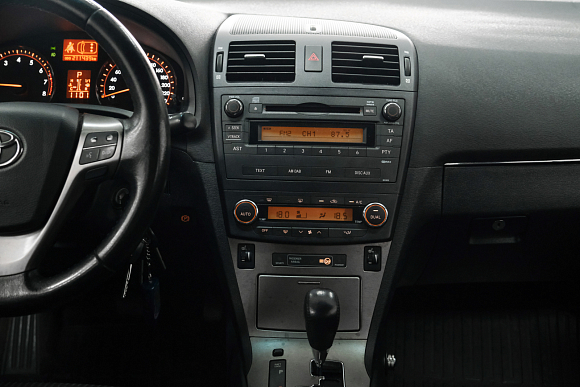Toyota Avensis, 2009 года, пробег 211411 км