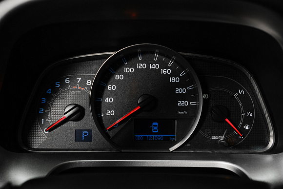 Toyota RAV4, 2015 года, пробег 122000 км