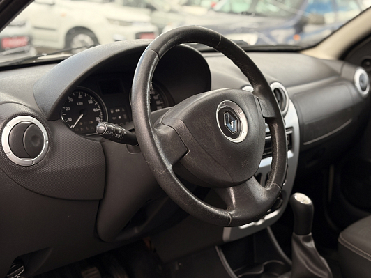 Renault Sandero, 2011 года, пробег 204206 км