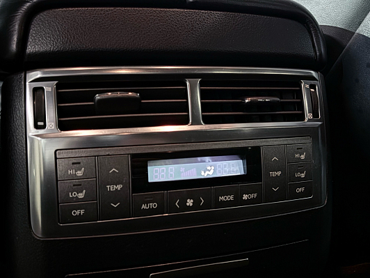Lexus LX, 2011 года, пробег 226500 км