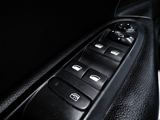 Citroen C4 Exclusive, 2013 года, пробег 200000 км