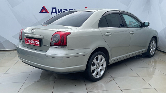 Toyota Avensis Люкс, 2006 года, пробег 300135 км