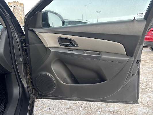 Chevrolet Cruze LS, 2010 года, пробег 255600 км