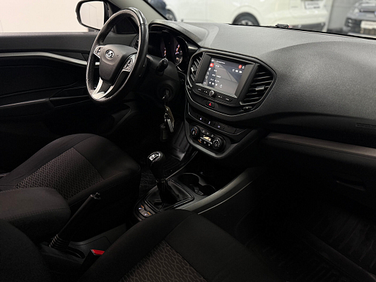 Lada (ВАЗ) Vesta Luxe, 2021 года, пробег 88000 км