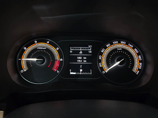 Lada (ВАЗ) Vesta, 2025 года, пробег 5491 км