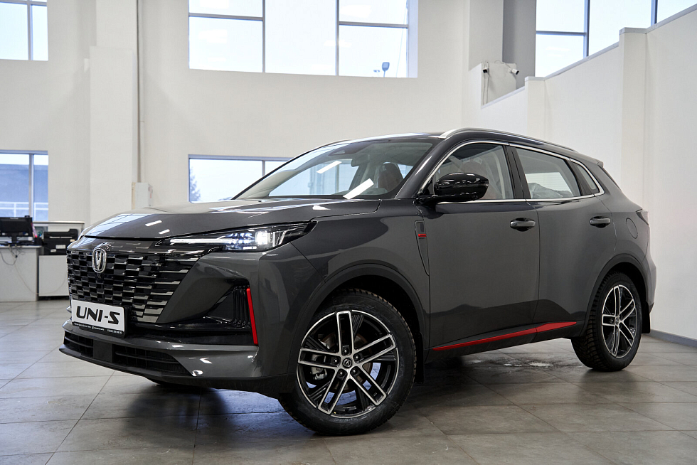 Changan UNI-S (CS55 Plus) Luxe, серый
