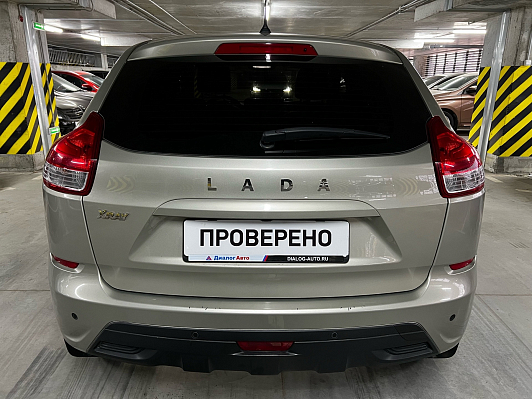 Lada (ВАЗ) XRAY Luxe, 2017 года, пробег 80000 км