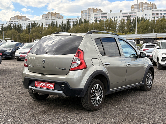 Renault Sandero, 2011 года, пробег 204206 км