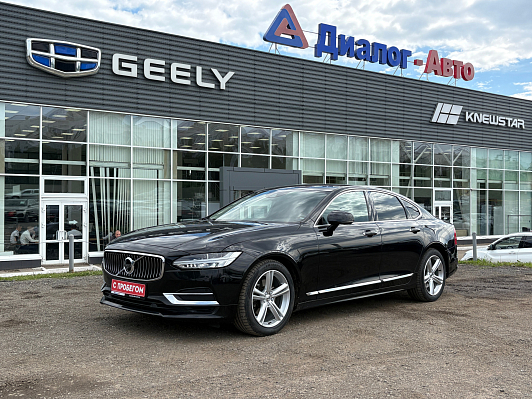 Volvo S90 Inscription, 2018 года, пробег 116905 км