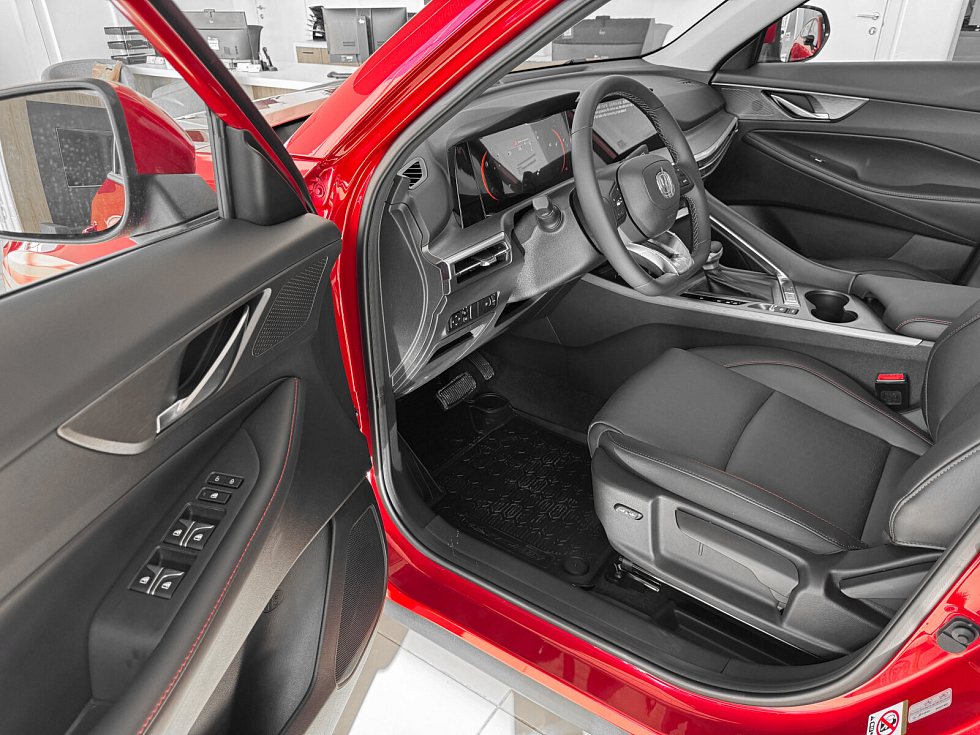 Changan CS35 Plus Техно, красный