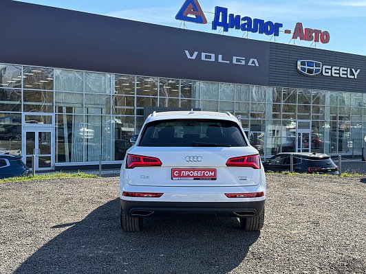 Audi Q5 Basis, 2017 года, пробег 172231 км