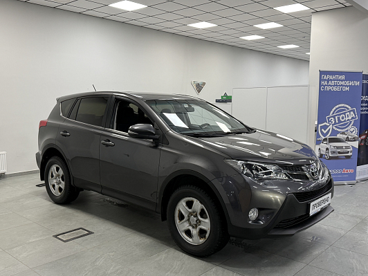 Toyota RAV4, 2013 года, пробег 121000 км