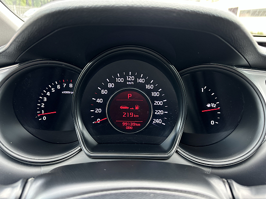 Kia Ceed Luxe, 2018 года, пробег 99130 км