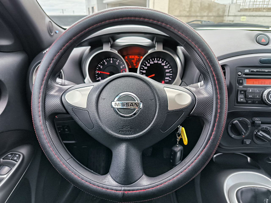 Nissan Juke XE, 2014 года, пробег 113500 км