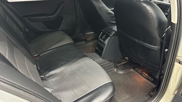 Skoda Octavia, 2014 года, пробег 261747 км