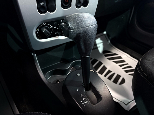 Renault Sandero, 2014 года, пробег 213208 км