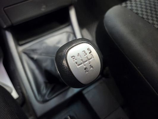 Lada (ВАЗ) Priora Норма, 2012 года, пробег 212661 км
