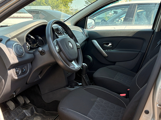 Renault Sandero Privilege, 2017 года, пробег 96215 км